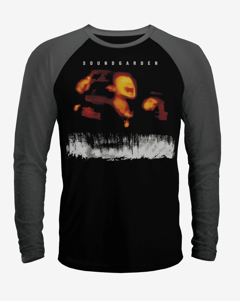 Polera Raglan Negro / Negro Heather de Superunknown