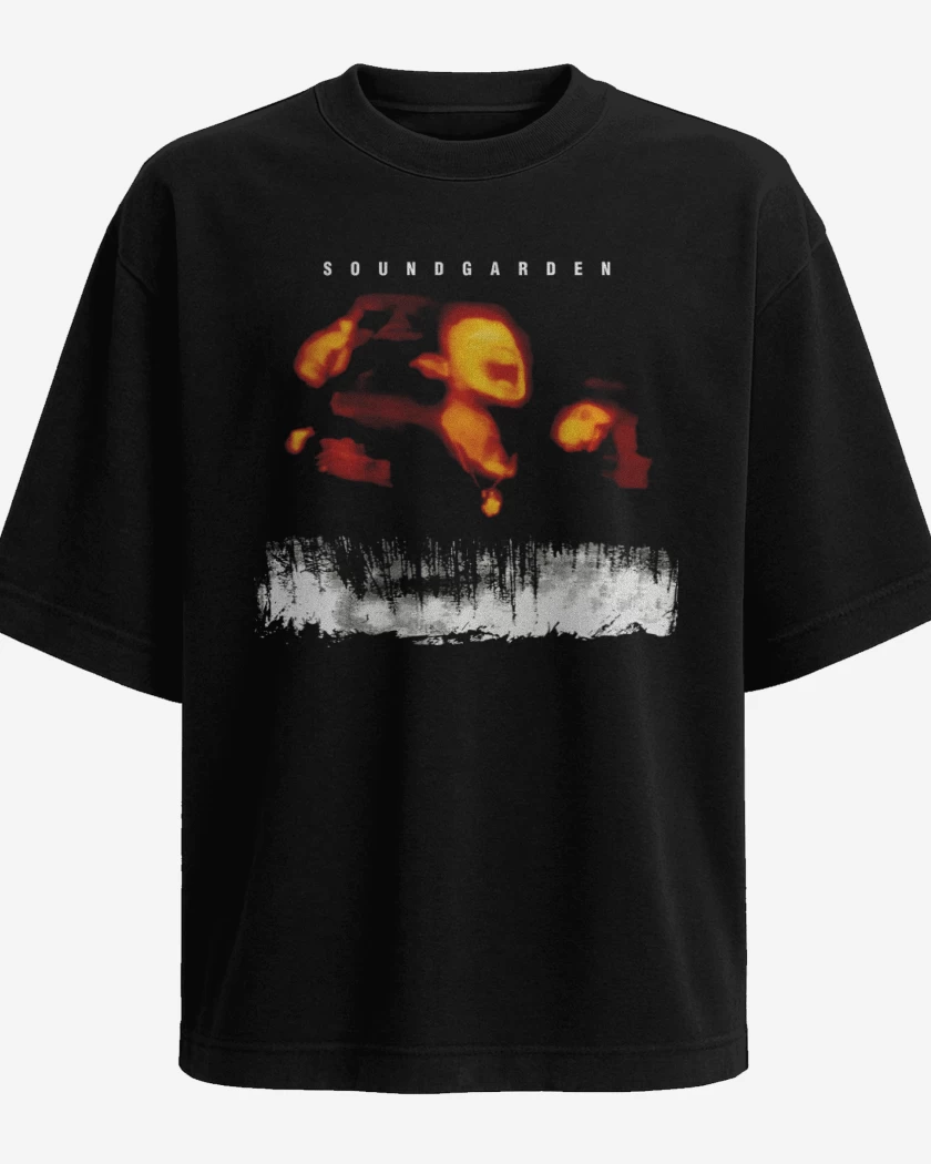Polera Oversize Superunknown