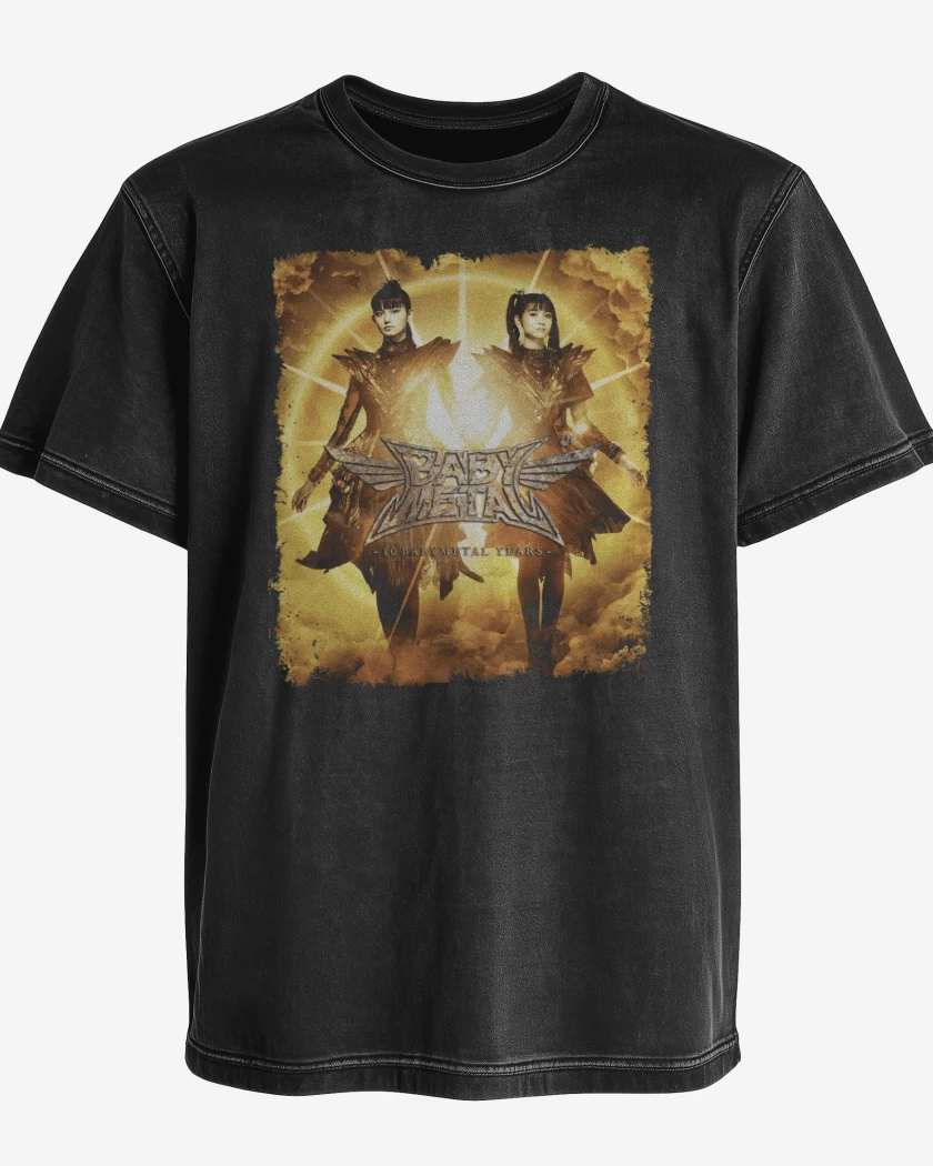 Polera desgastada Negro de Babymetal Aniversario 10