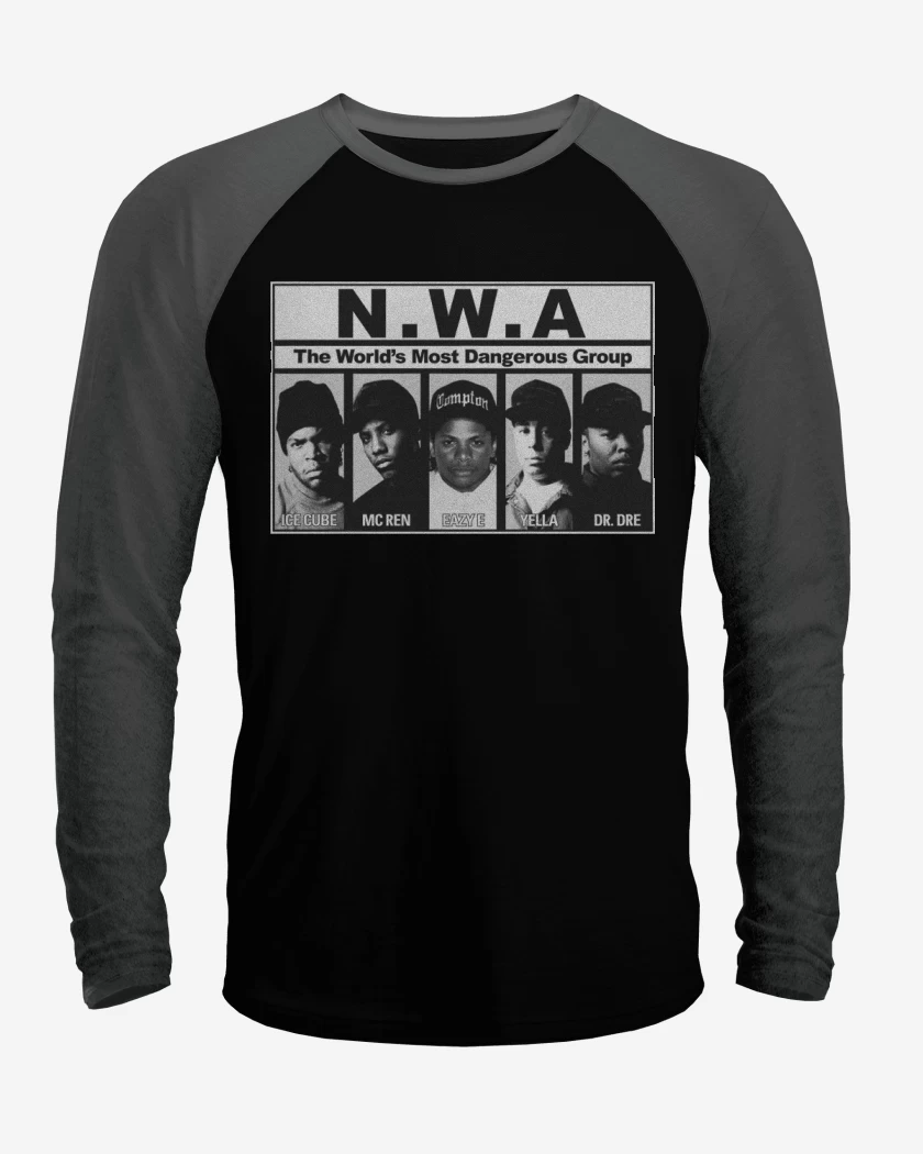 Polera Raglan NWA 