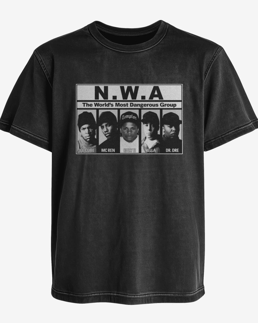 Polera desgastada NWA 