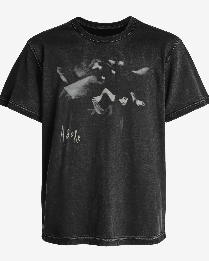Polera desgastada Negro de Adore