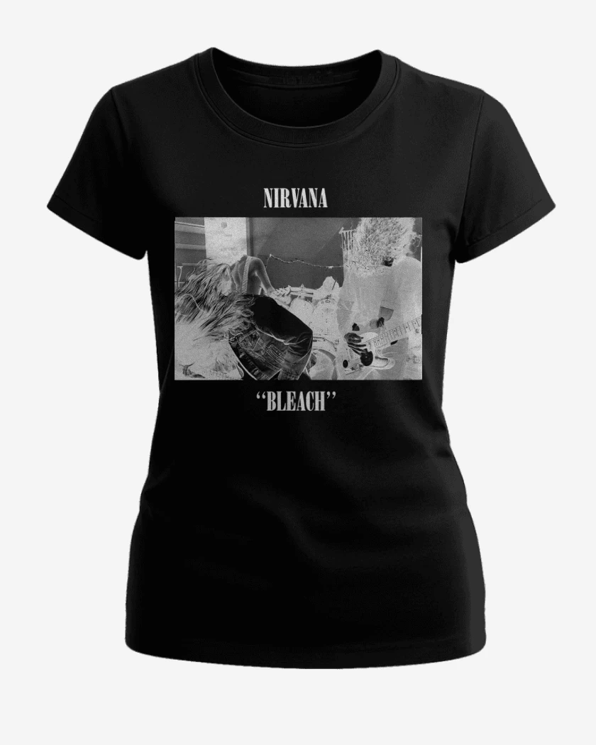Polera de Mujer Negro de Nirvana Bleach