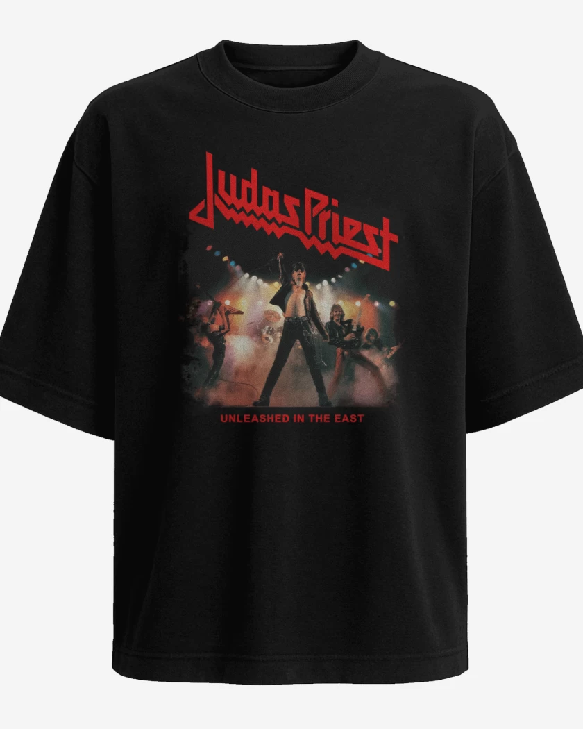 Polera Oversize Unleashed in the East