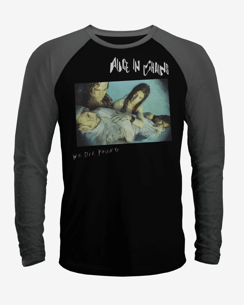 Polera Raglan We Die Young