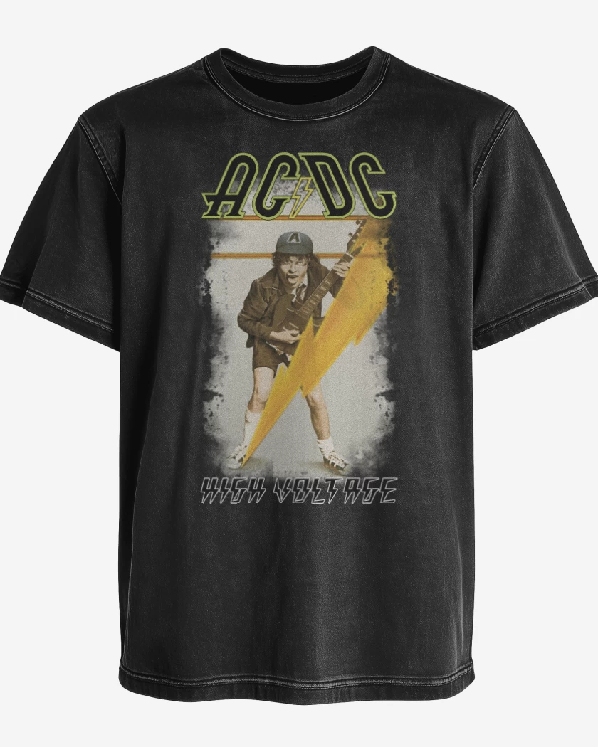 Polera desgastada High Voltage