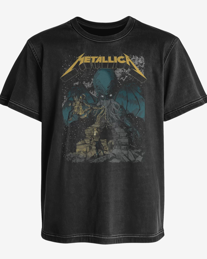 Polera desgastada Negro de Metallica Cthulhu