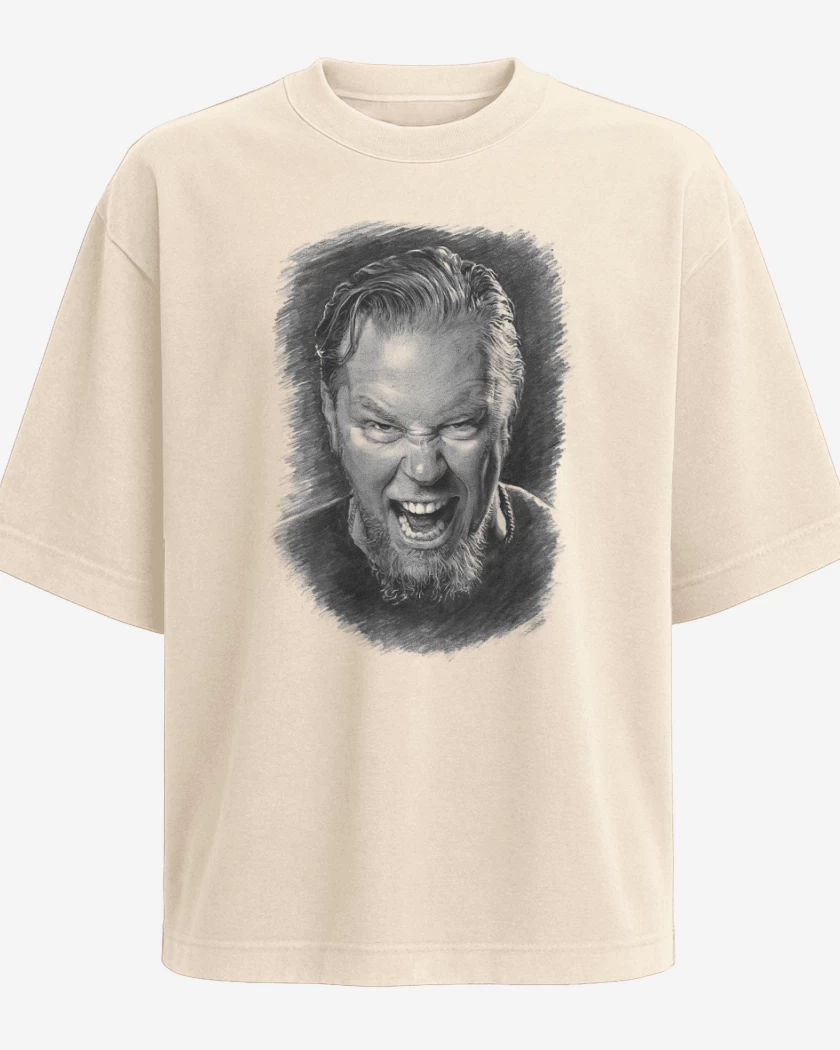 Polera Oversize Beige de James Hetfield