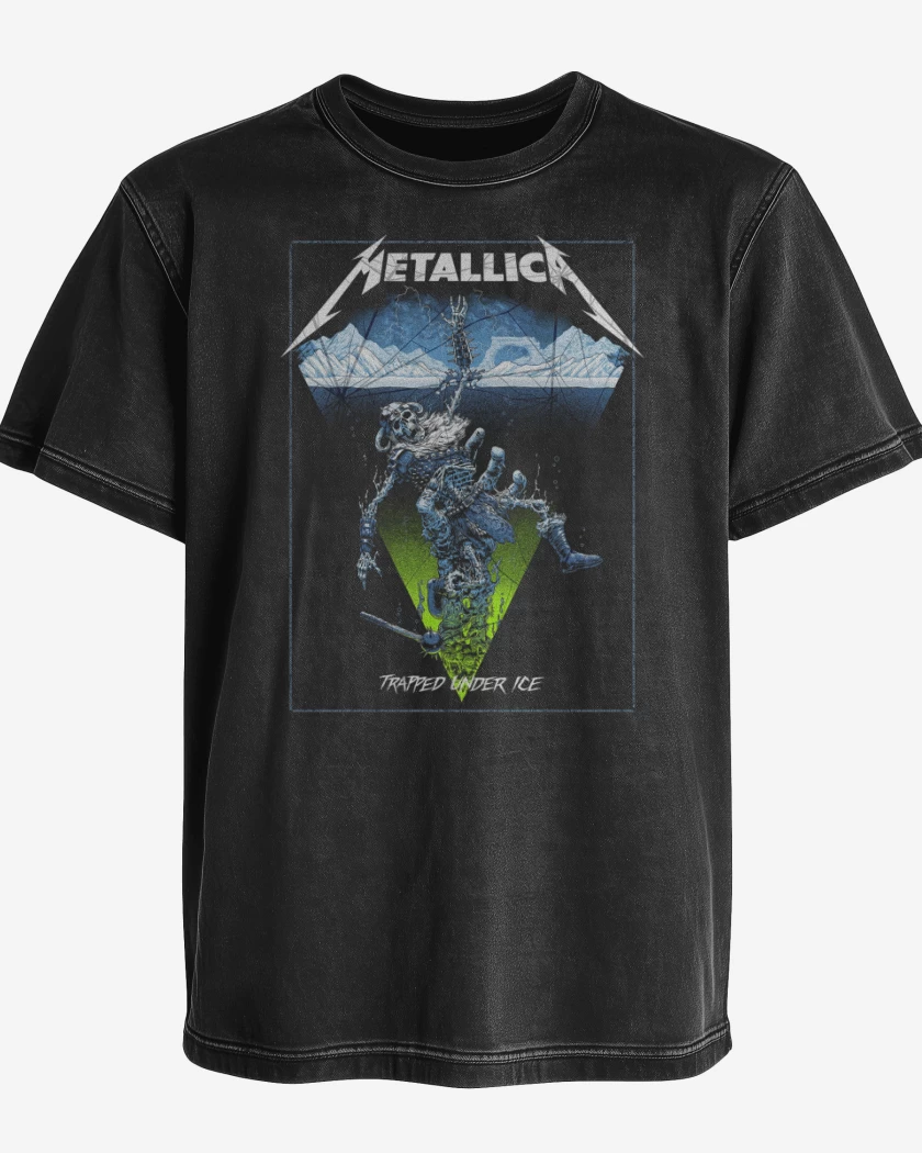 Polera desgastada Trapped Under Ice